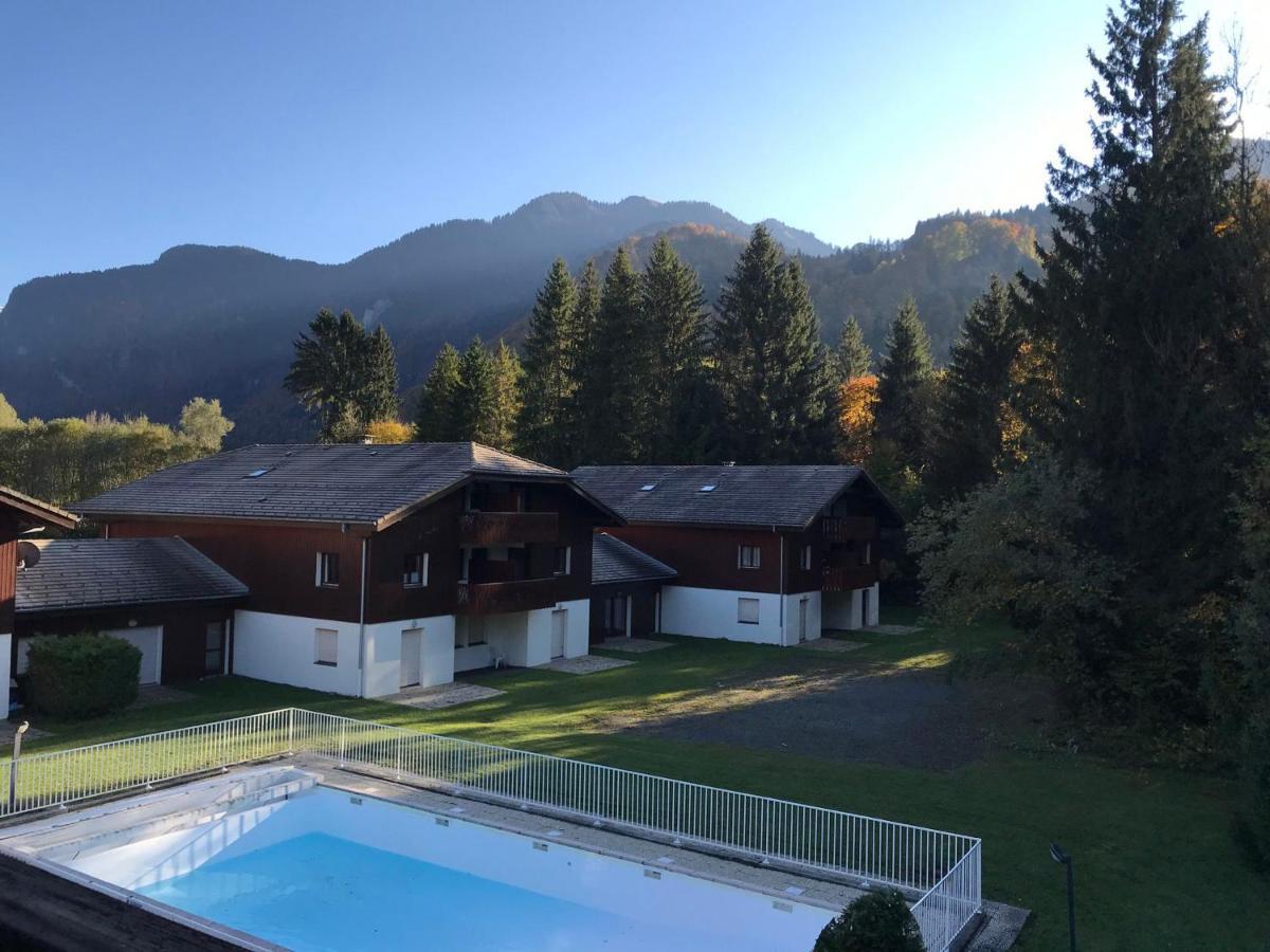 Studio Mansarde Avec Balcon, Piscine Et Parking Souterrain A Samoens - Fr-1-629-92 Samoëns Exterior foto